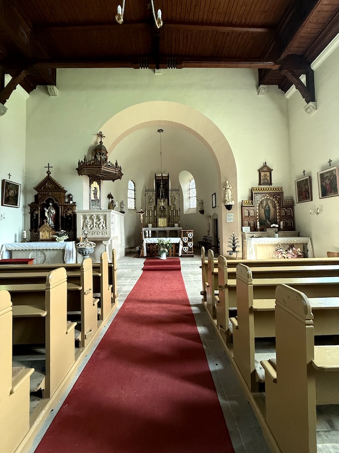 Kościół w Zieleńcu, pionowe ujęcie